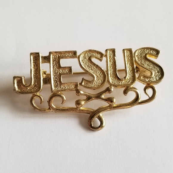 Relisted - Vintage Jesus brooch pin gold tone Christian religious catholic - Picture 5 of 9